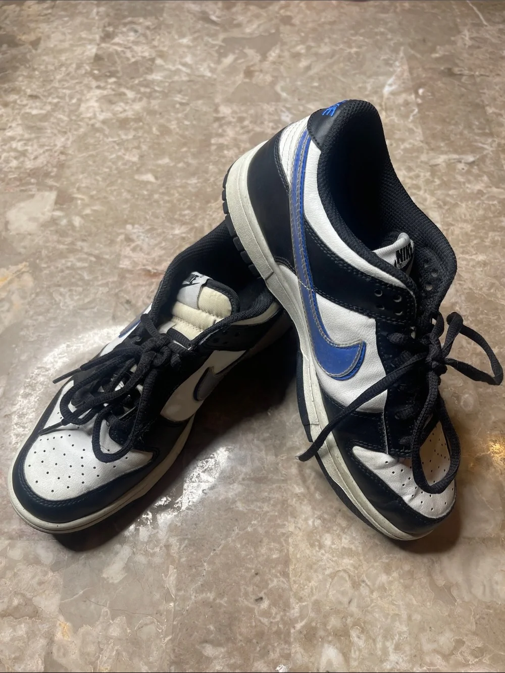 Nike Men’s Low-Top Sneakers in White, Black & Blue